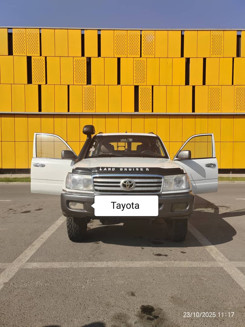 Toyota Landcruiser 105