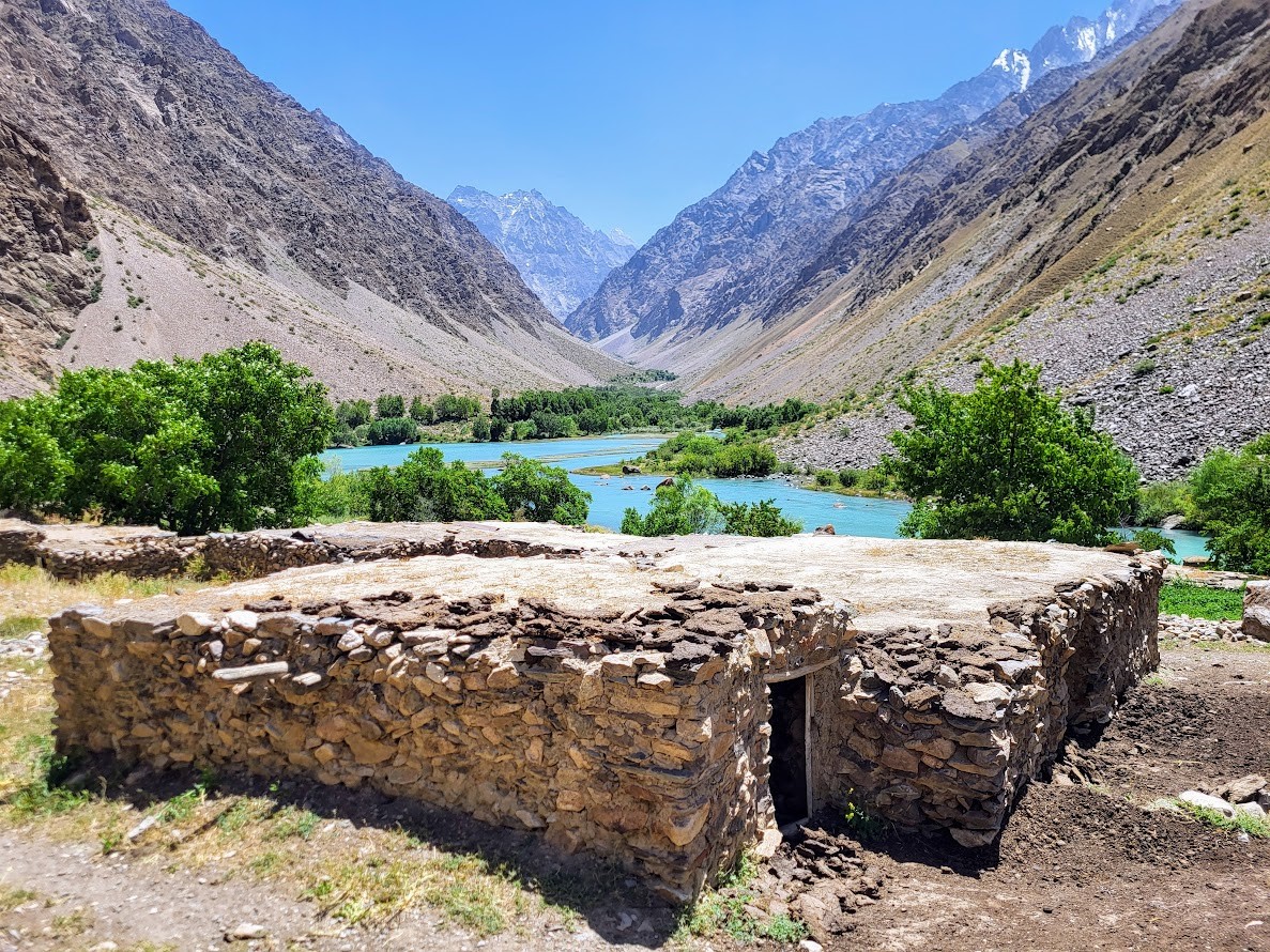 Qalai Khumb – Bartang Valley – Hike to Jizew Village